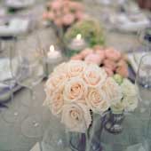 Jens Jakobson Wedding: flowers 2, rose cascade